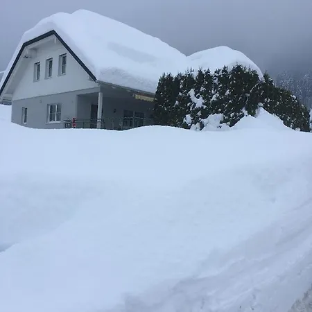 Elfi Apartman